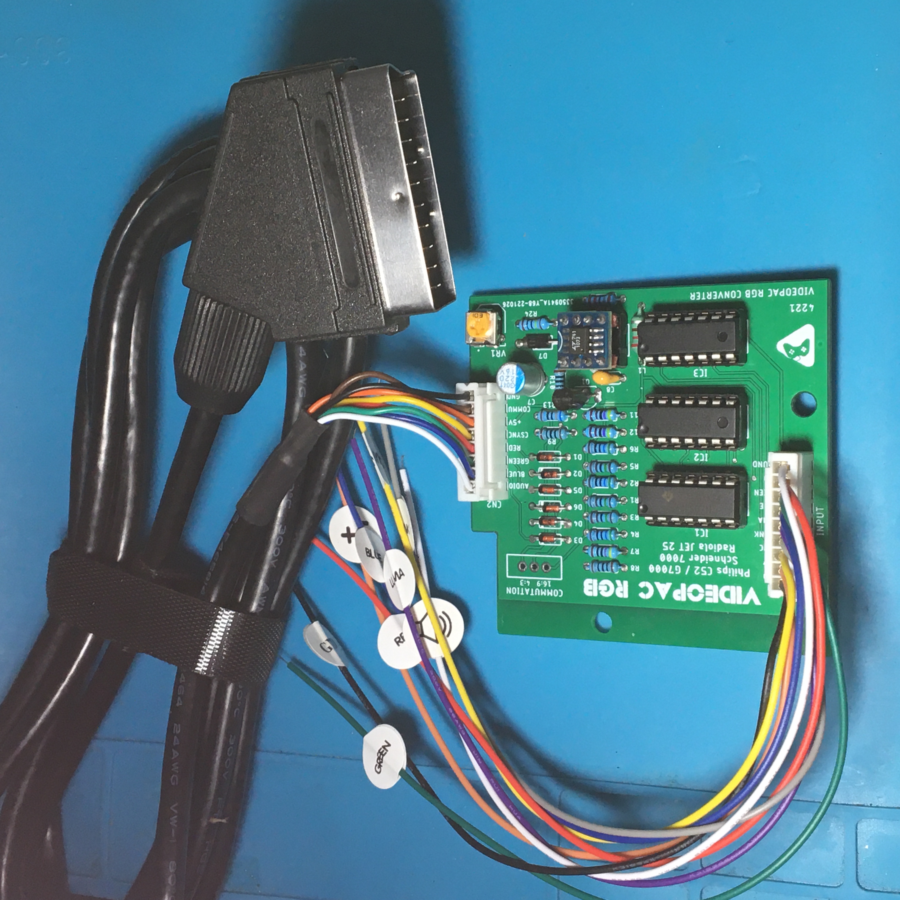 Cartes Videopac RGB assemblées